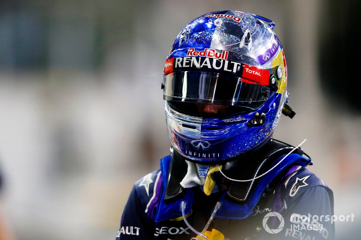 GP d'Abu Dhabi 2014, retour au premier design Red Bull pour sa dernière course avec l'équipe