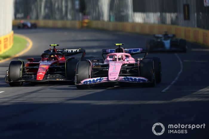 Pierre Gasly, Alpine A523, Carlos Sainz, Ferrari SF-23