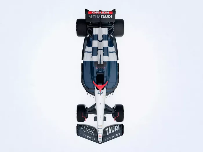Alpha Tauri 04