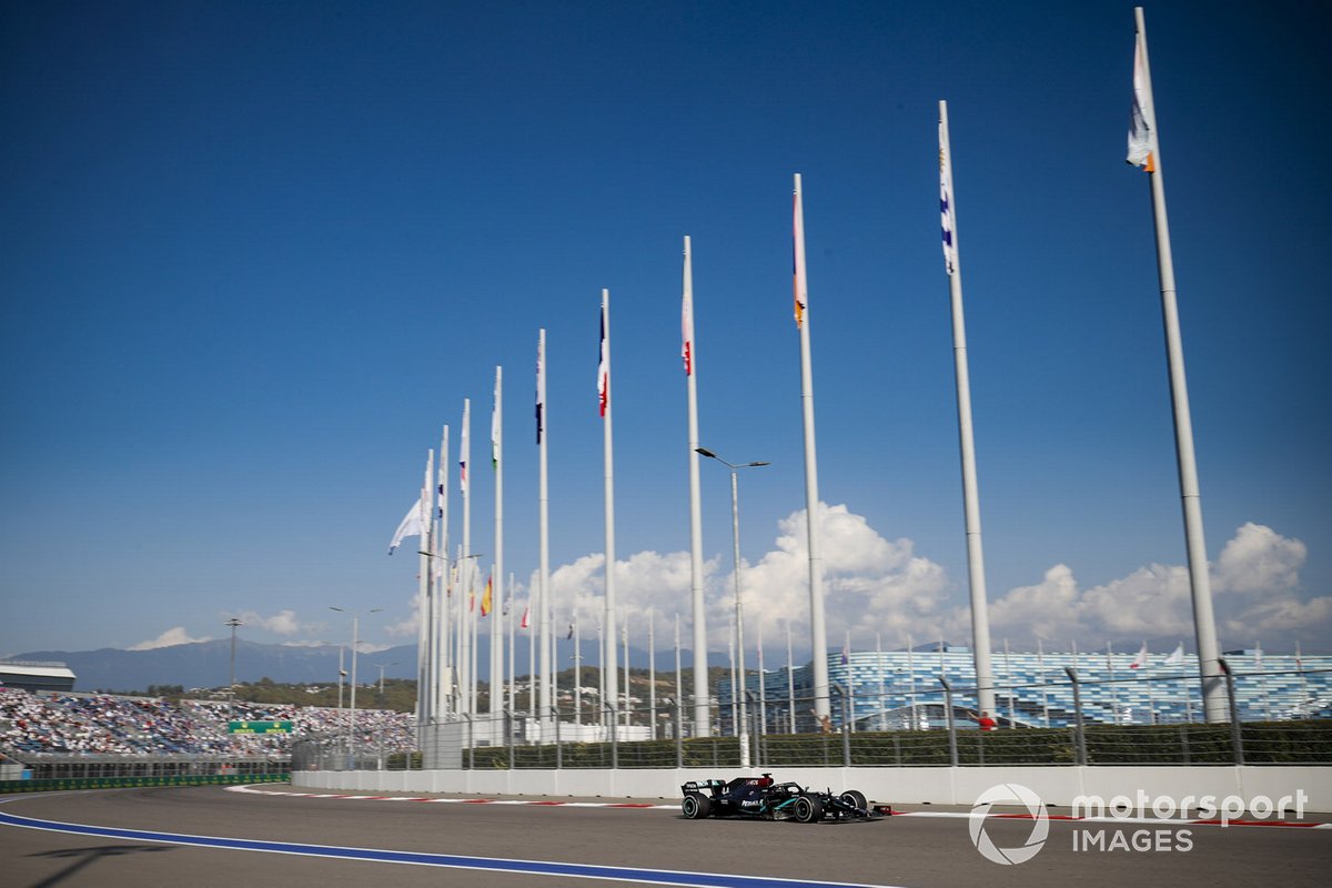 Lewis Hamilton, Mercedes F1 W11