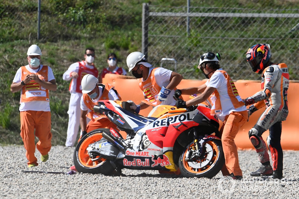 Stefan Bradl, Repsol Honda Team crash