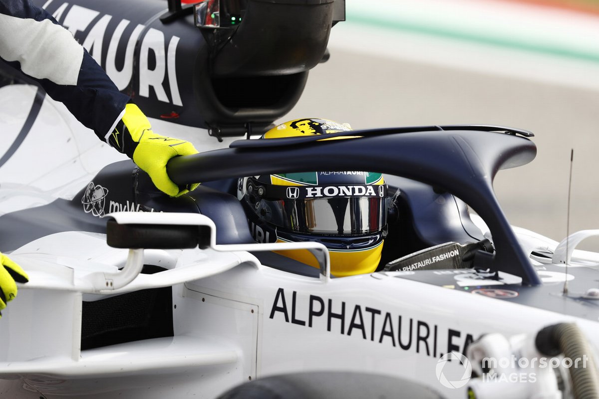 Pierre Gasly, AlphaTauri, sulla griglia di partenza