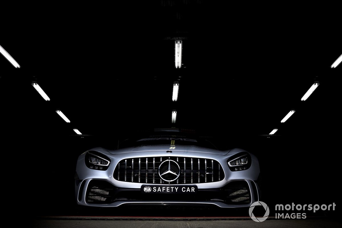 Safety car