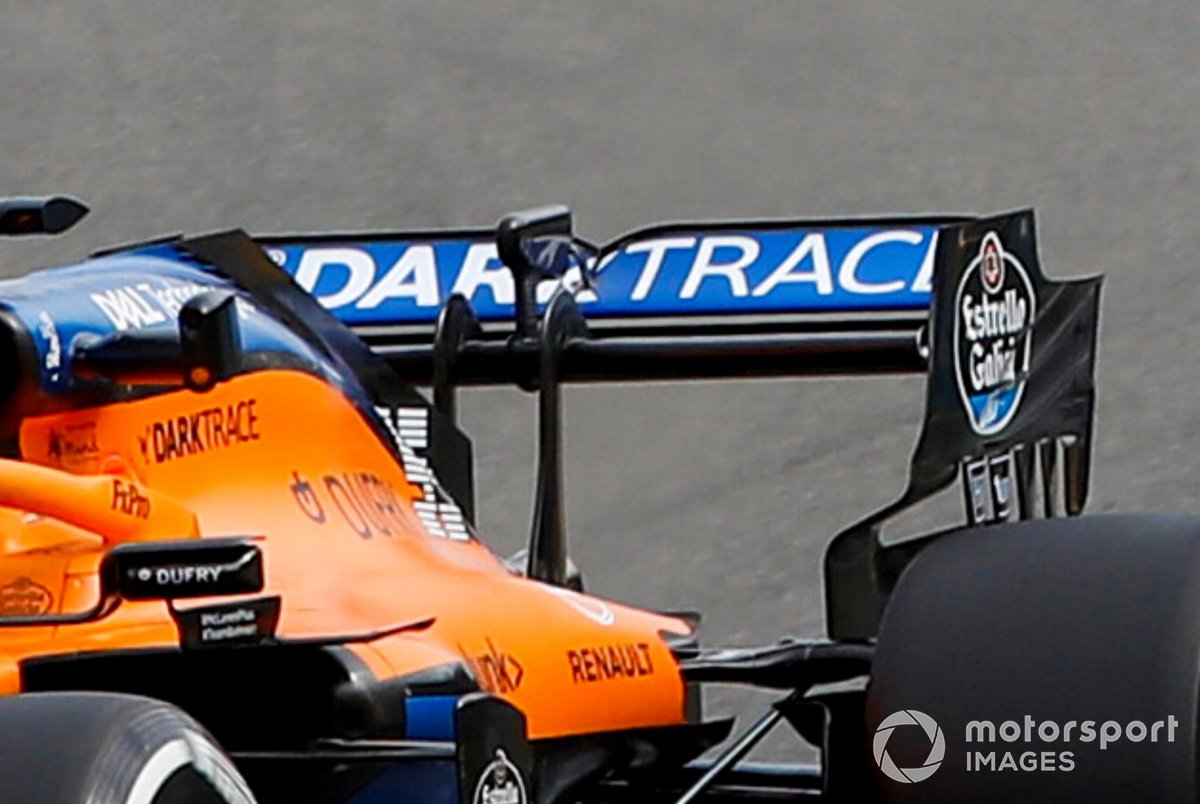 Detalle del alerón trasero de Carlos Sainz Jr., McLaren MCL35