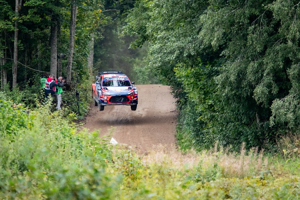 Thierry Neuville, Nicolas Gilsoul, Hyundai Motorsport Hyundai i20 Coupe WRC