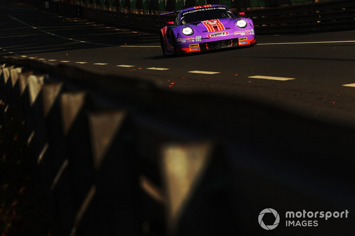 #57 Team Project 1 Porsche 911 RSR: Ben Keating, Felipe Fraga, Jeroen Bleekemolen
