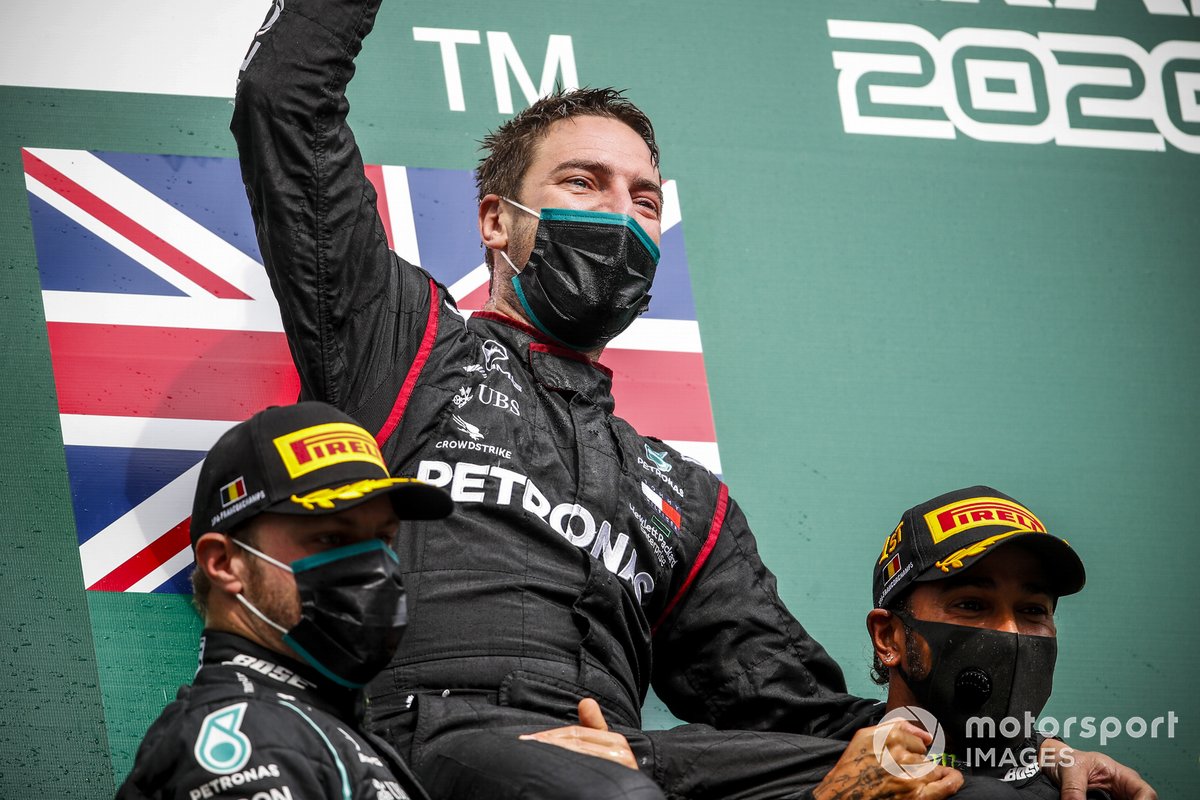 Podio: segundo lugar Valtteri Bottas, Mercedes-AMG F1, ganador Lewis Hamilton, Mercedes-AMG F1