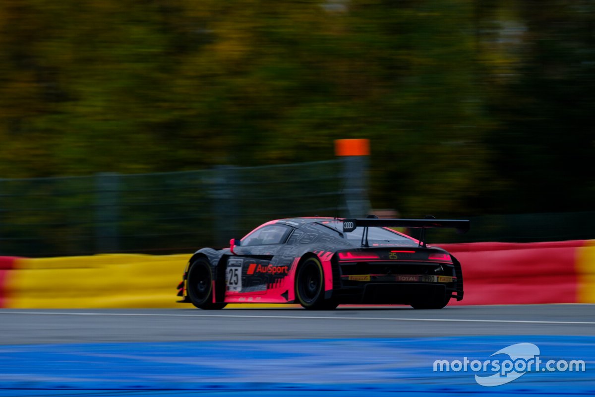 #25 Audi Sport Team Sainteloc Racing Audi R8 LMS GT3: Markus Winkelhock, Dorian Boccolacci, Christopher Haase