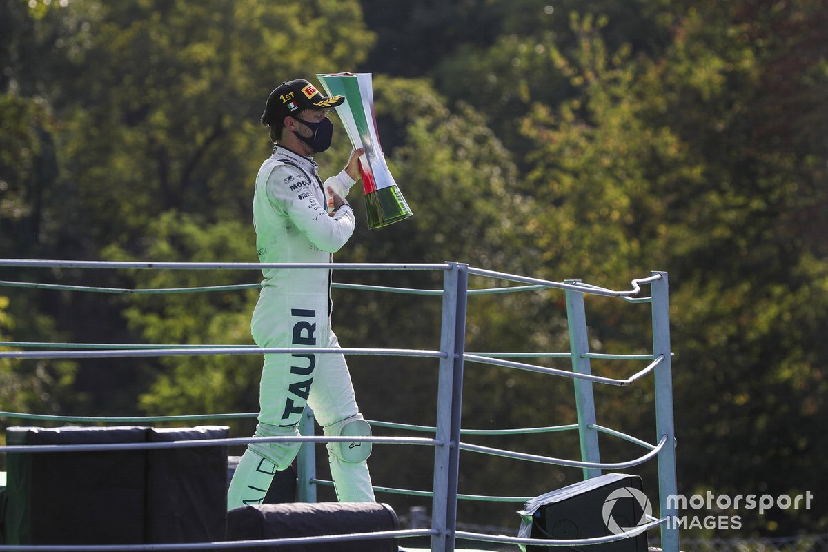 Podio: ganador Pierre Gasly, AlphaTauri