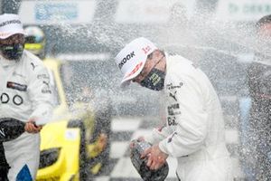 Podium: Race winner Lucas Auer, BMW Team RMG
