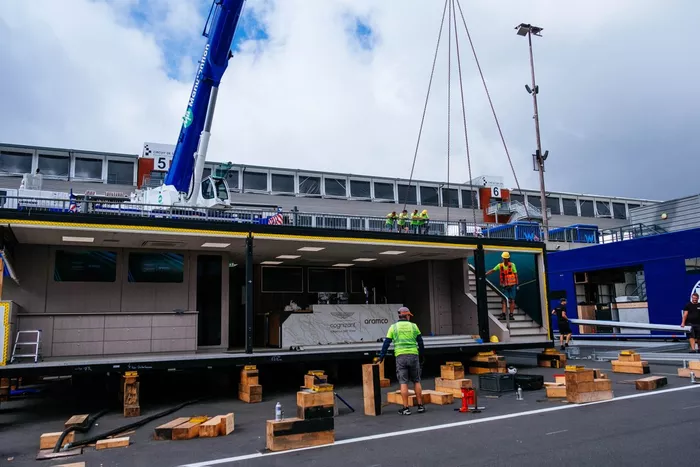 Paddock voorbereiding