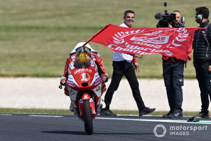 Izan Guevara, campeón del mundo de Moto3, GasGas-Aspar