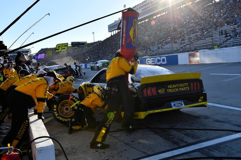 Brad Keselowski, Team Penske, Ford Mustang Alliance Truck Parts