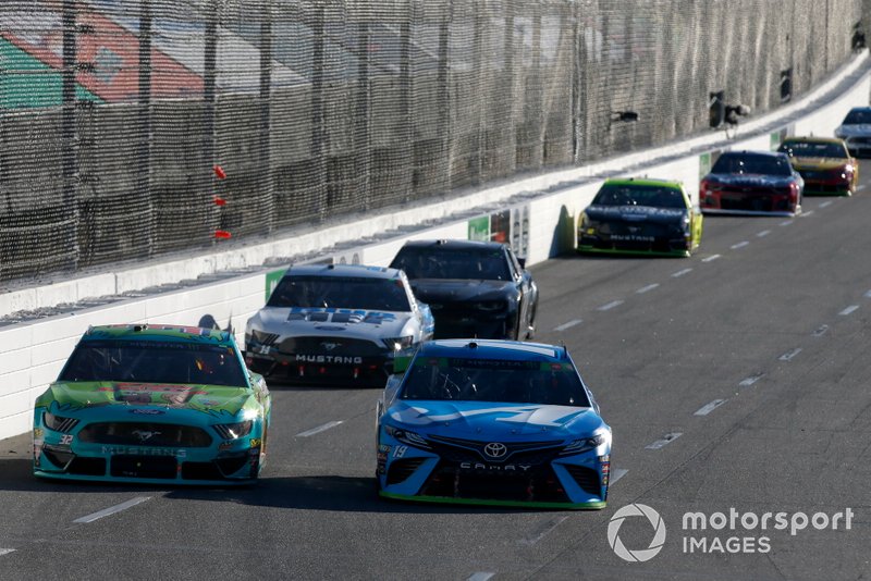 Martin Truex Jr., Joe Gibbs Racing, Toyota Camry Auto Owners Insurance, Corey LaJoie, Go FAS Racing, Ford Mustang CorvetteParts.net
