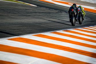 Lewis Hamilton, Yamaha MotoGP YZR-M1, Valentino Rossi, MotoGP YZR-M1