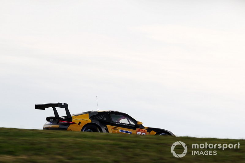 #56 Team Project 1 Porsche 911 RSR: Egidio Perfetti, Laurents Horr, Matteo Cairoli