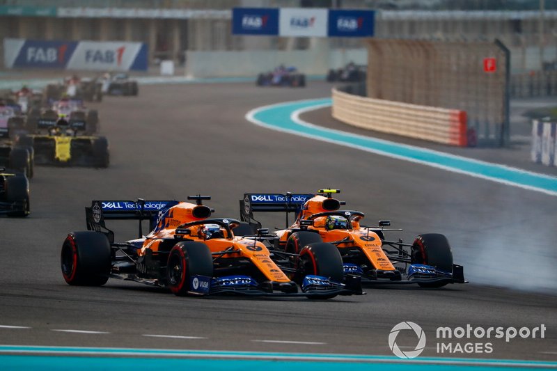 Carlos Sainz Jr., McLaren MCL34, Lando Norris, McLaren MCL34