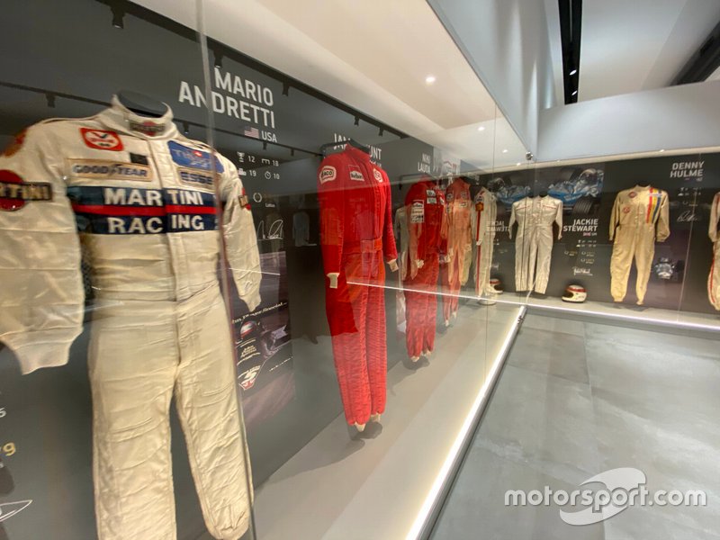 Presentación McLaren Barcelona exposición