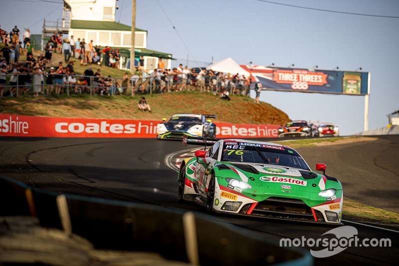 #76 R-Motorsport Aston Martin Vantage AMR GT3: Jake Dennis, Rick Kelly, Scott Dixon