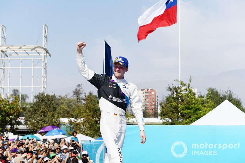 Race winner Maximilian Günther, BMW I Andretti Motorsports celebrates on the podium