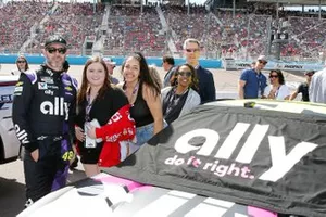 Jimmie Johnson, Hendrick Motorsports, Chevrolet Camaro Ally