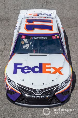 Denny Hamlin, Joe Gibbs Racing, Toyota Camry FedEx Office 