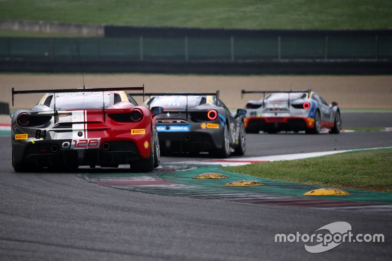 #84 Ferrari 488 Challenge, Octane 126: Bjorn Grossmann