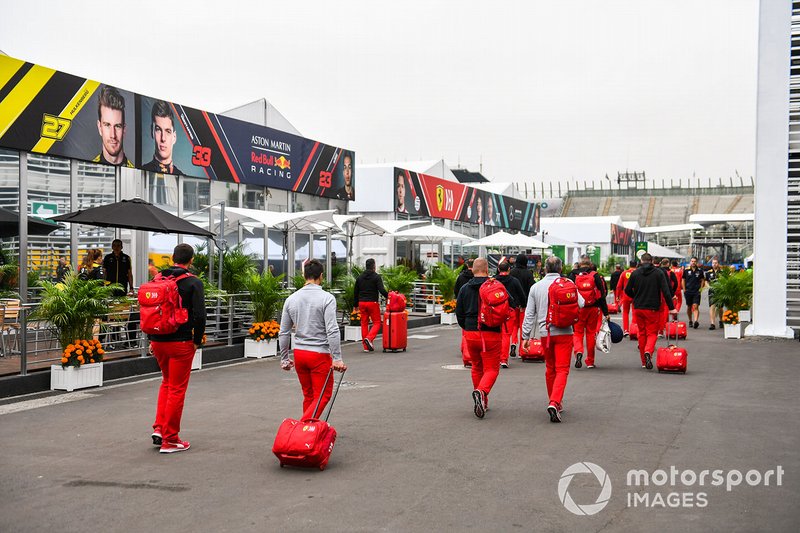 L'arrivée de l'équipe Ferrari