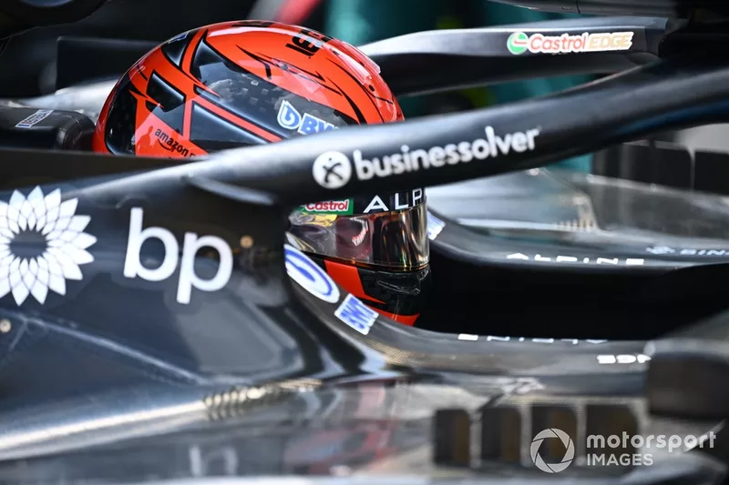 Esteban Ocon, Alpine F1 Team, sur la grille de départ