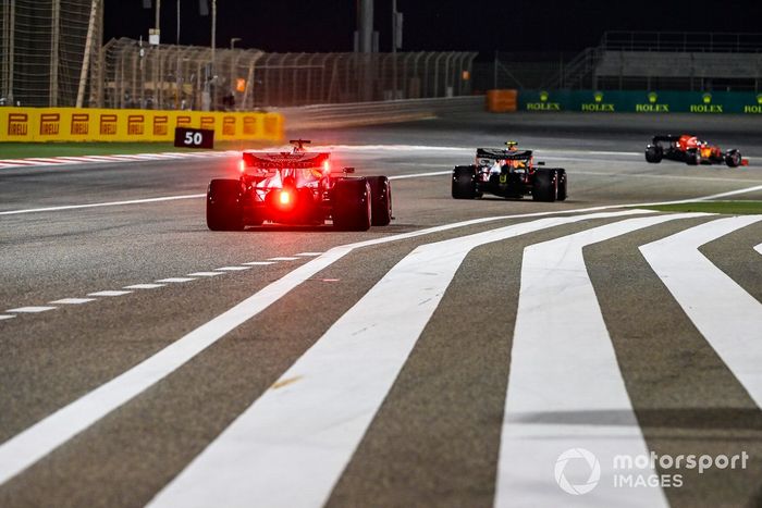 Alex Albon, Red Bull Racing RB16, Max Verstappen, Red Bull Racing RB16