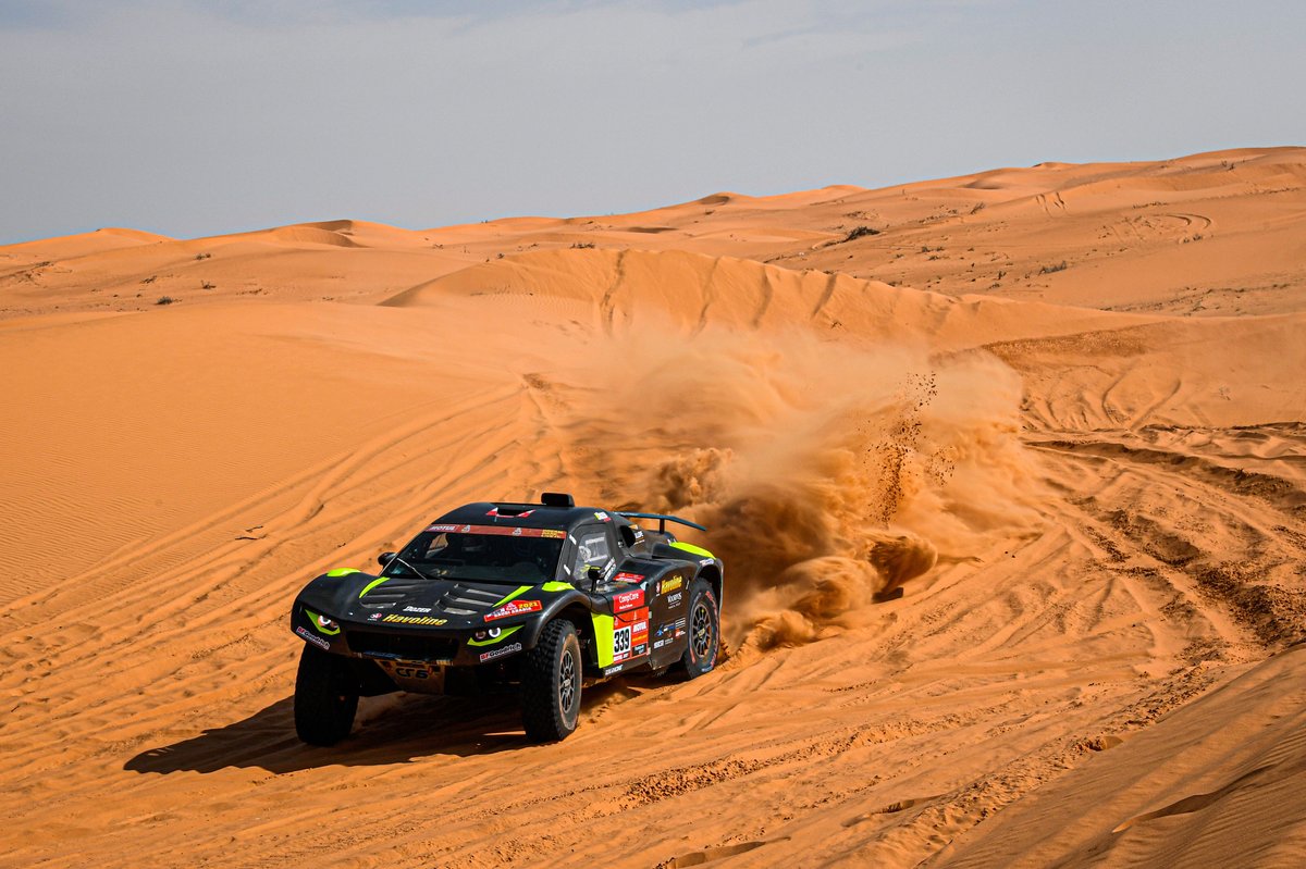 #339 Century Racing: Brian Baragwanath, Taye Perry