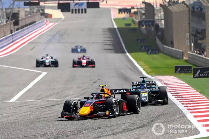 Juri Vips, Hitech Grand Prix y Matteo Nannini, HWA Racelab 