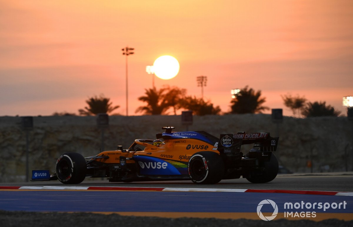 Carlos Sainz Jr., McLaren MCL35
