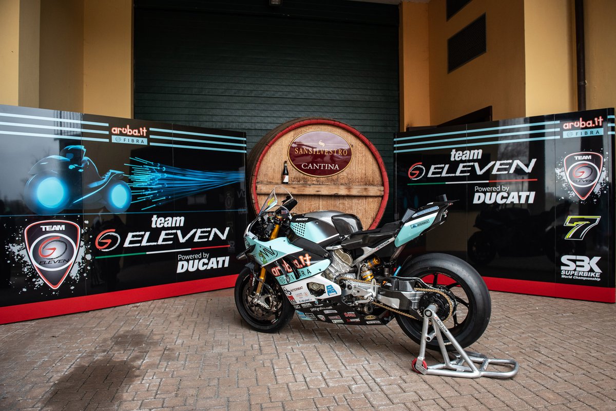 Bike of Chaz Davies, Team Go Eleven