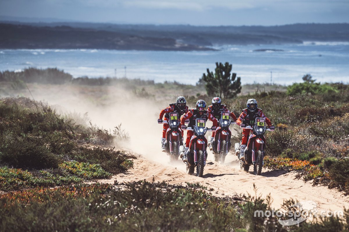 #1 Monster Energy Honda Team: Ricky Brabec, #4 Monster Energy Honda Team: Jose Ignacio Cornejo Florimo, #47 Monster Energy Honda Team: Kevin Benavides, #88 Monster Energy Honda Team: Bort Joan Barreda