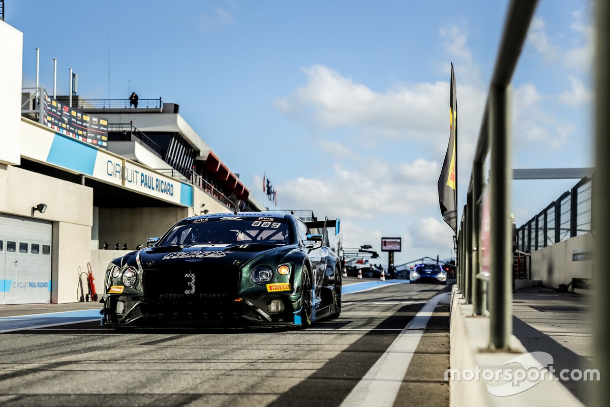 #3 K-Pax Racing Bentley Continental GT3: Rodrigo Baptista, Maxime Soulet, Jules Gounon