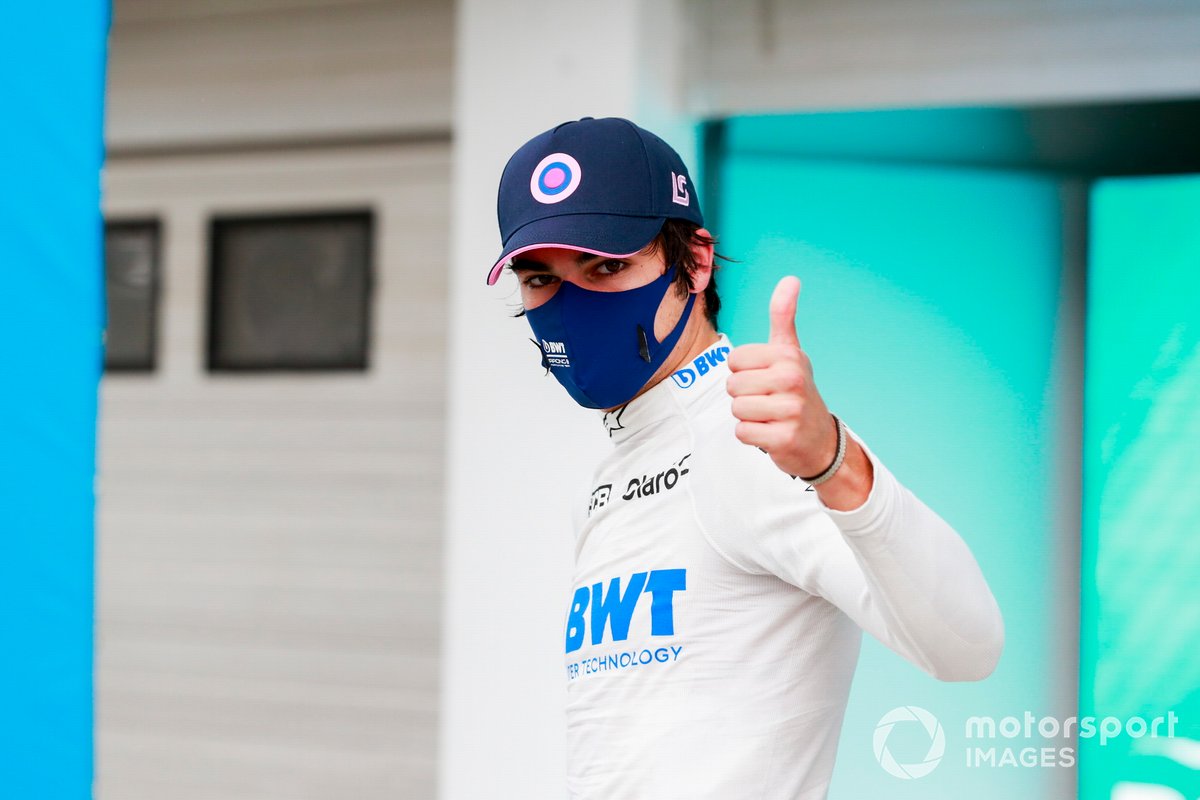 Tercer puesto Lance Stroll, Racing Point celebra en Parc Ferme