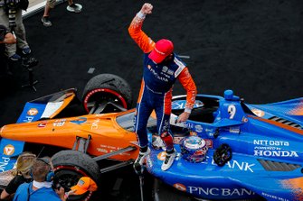 Race Winner Scott Dixon, Chip Ganassi Racing Honda