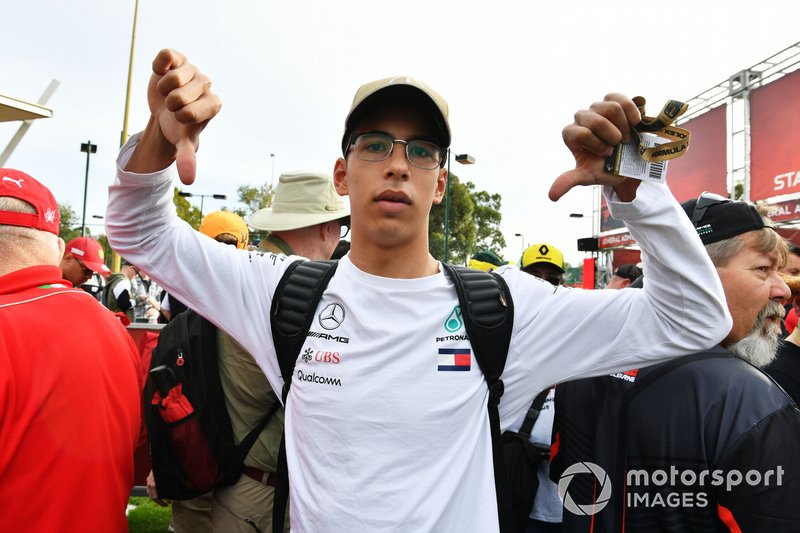 Aficionados sin poder entrar al GP de Australia expresan su enfado