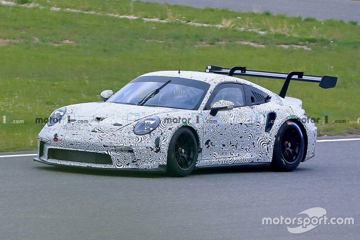 Шпионский снимок Porsche 911 GT3 Cup