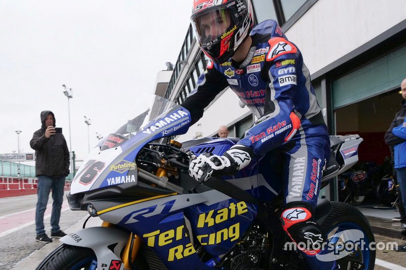Loris Baz, Ten Kate Racing