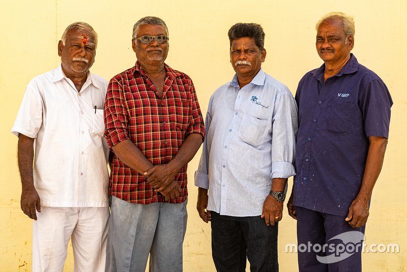 The mechanics who worked closely with Karivardhan - R Kumar, Manohar, Chandran, Veeran
