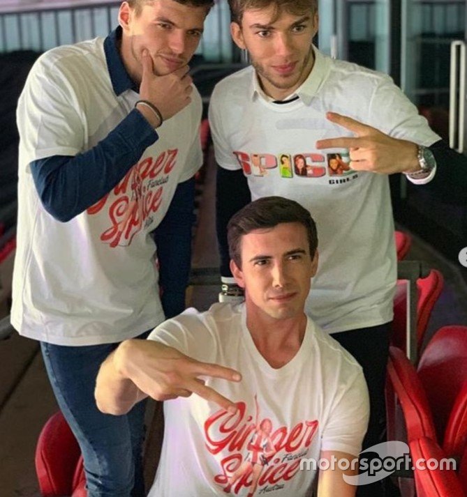 Max Verstappen e Pierre Gasly