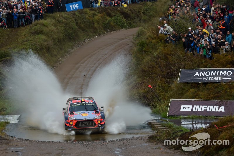 Thierry Neuville, Nicolas Gilsoul, Hyundai Motorsport Hyundai i20 Coupe WRC