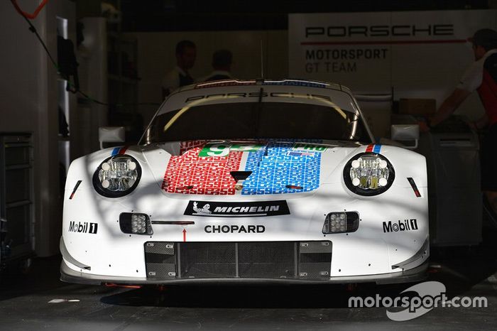 #93 Porsche GT Team Porsche 911 RSR: Patrick Pilet, Nick Tandy, Earl Bamber