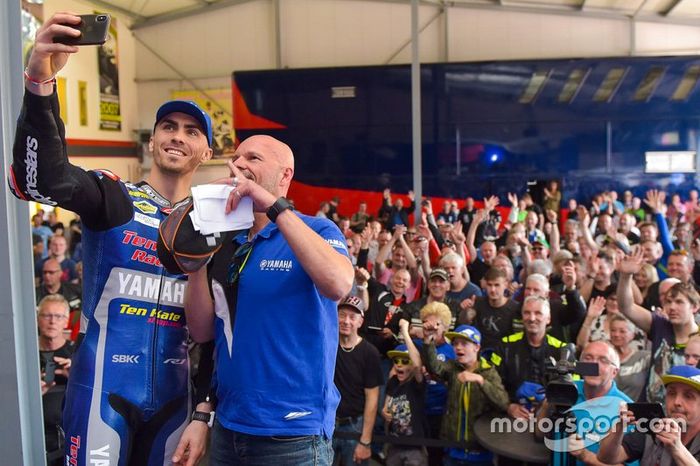 Loris Baz, Ten Kate Racing