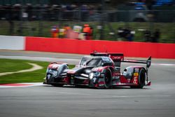 #8 Audi Sport Team Joest Audi R18 e-tron quattro: Lucas di Grassi, Loic Duval, Oliver Jarvis