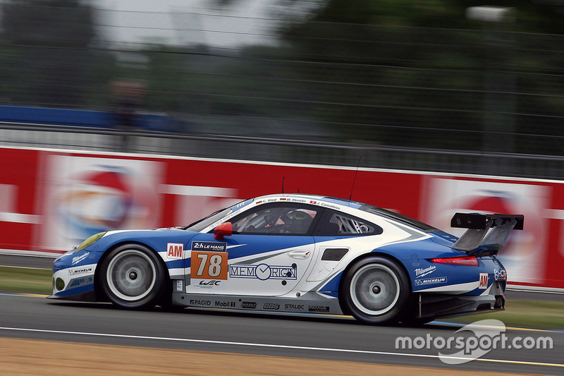 48: #78 KCMG Porsche 911 RSR: Christian Ried, Wolf Henzler, Joel Camathias