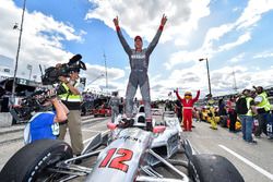 Race winner Will Power, Team Penske Chevrolet