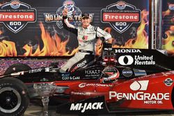 Le vainqueur Graham Rahal, Rahal Letterman Lanigan Racing Honda